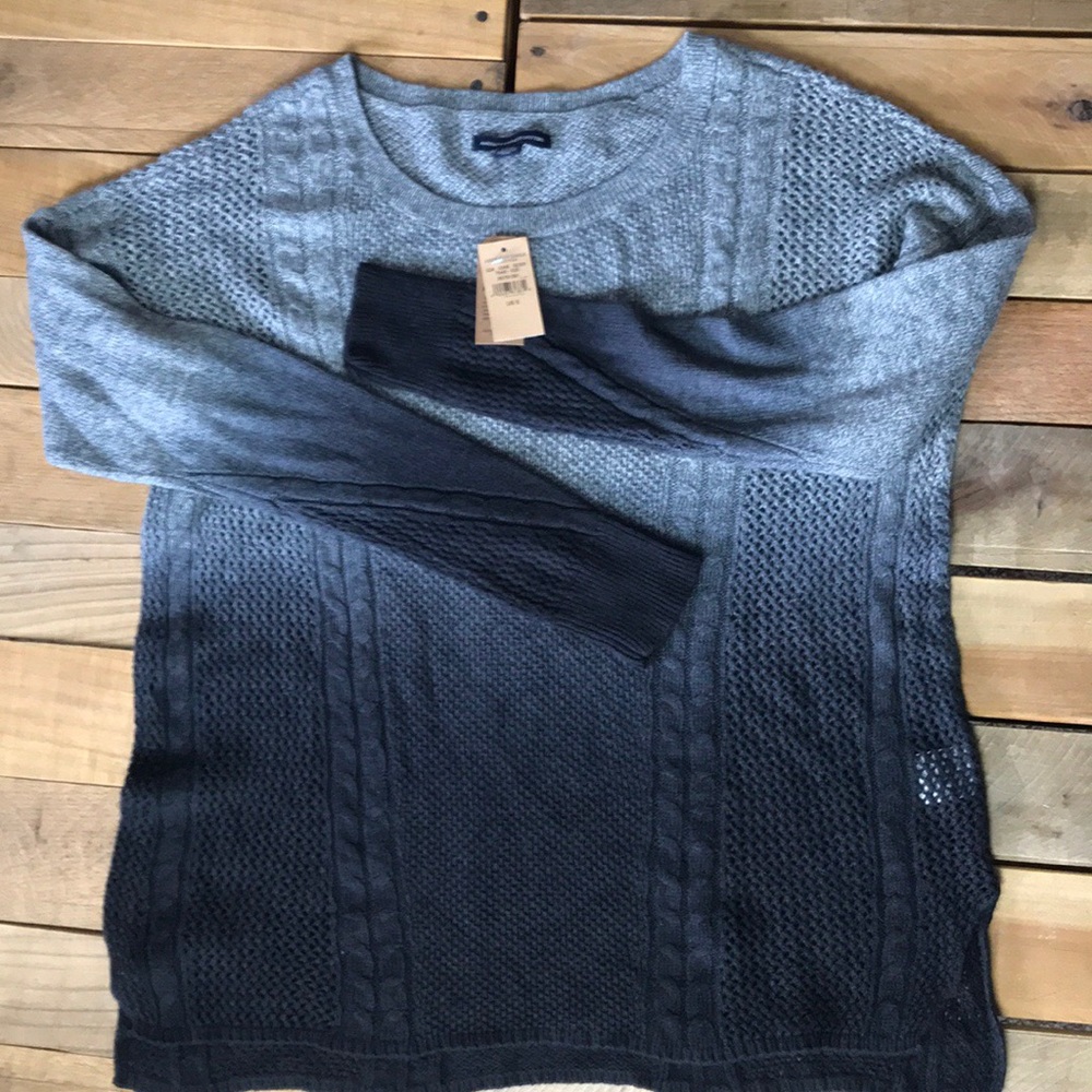 American Eagle Ombré Sweater NWT